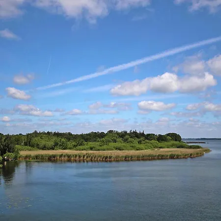 Hafenflair Am Plauer Lägenhet